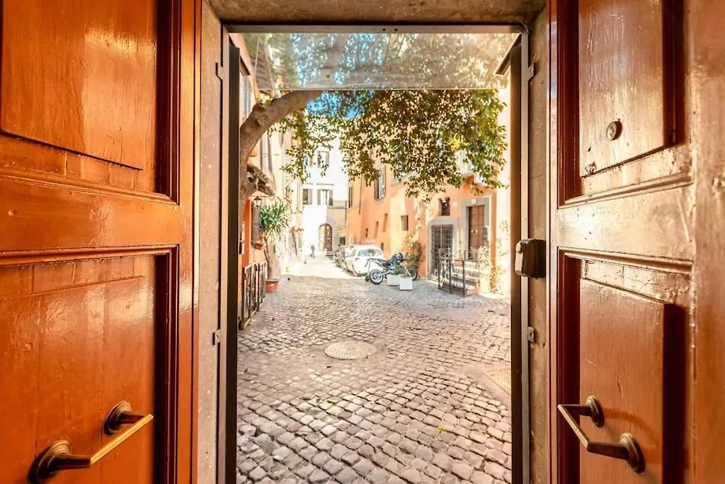 Apartment Old Trastevere Studio Rome